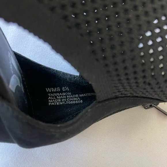 Report Tarragon Peep Toe Perforated Ankle Women’s Bootie Size 6.5 - Picture 8 of 10